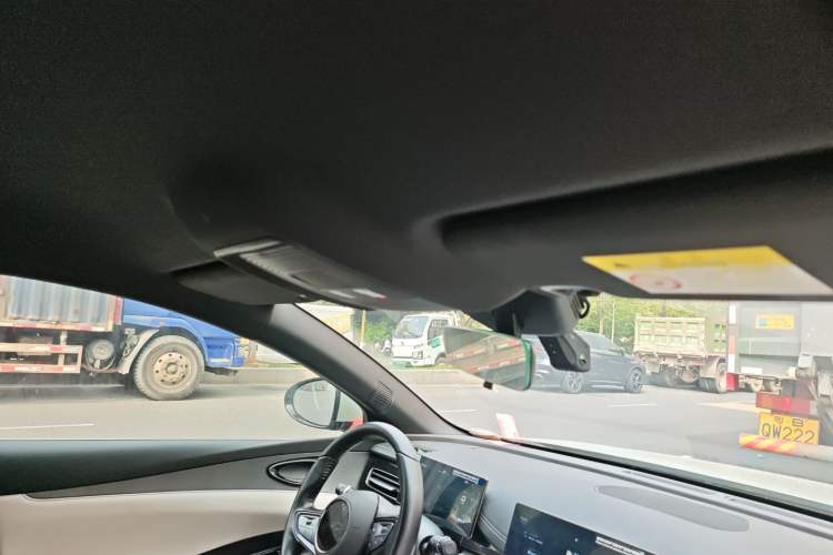 Used BYD Seal 06 New Energy 2024 DM-i 80KM Luxury Model Headliner