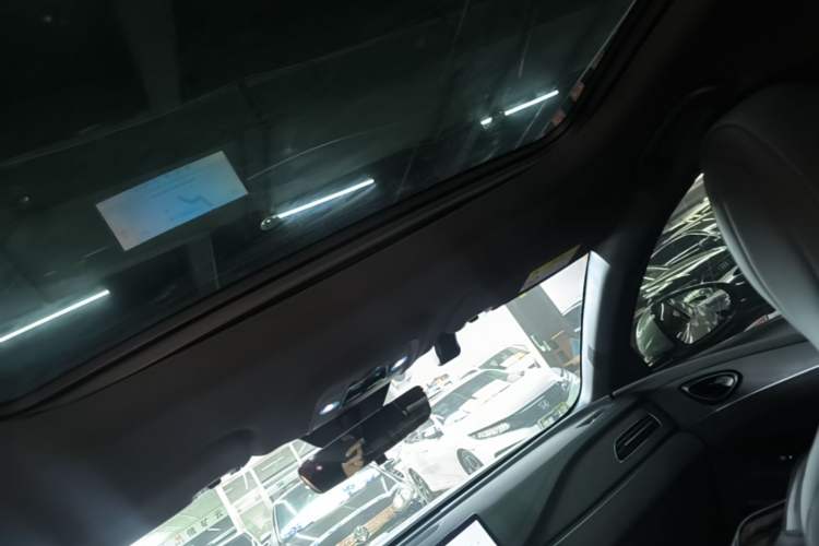 Used BYD Seal 06 New Energy 2024 DM-i 120KM Prestige Model Headliner