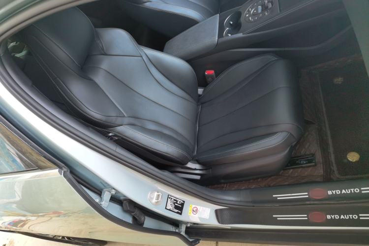 Used BYD Seal 06 New Energy 2024 DM-i 80KM Prestige Model Interior 1