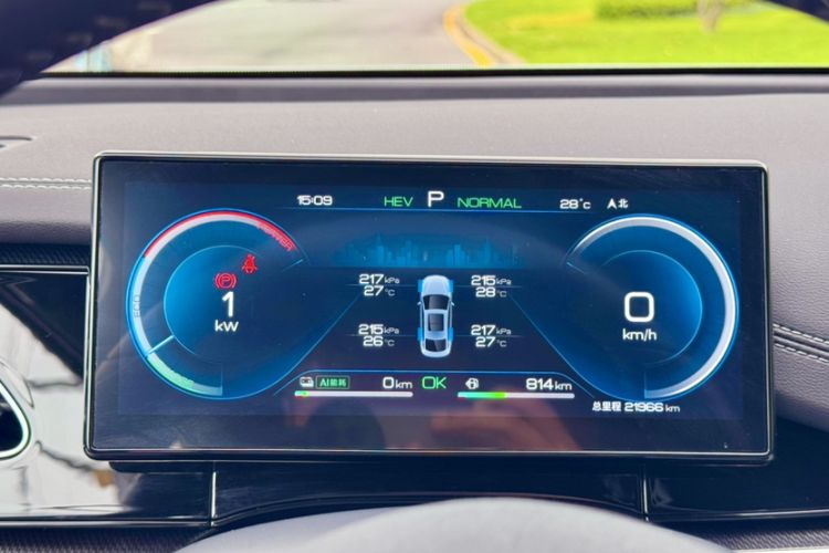 Used BYD Seal 06 New Energy 2024 DM-i 80KM Prestige Model Interior 2