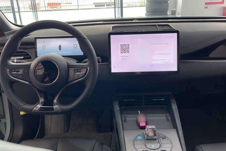 Used BYD Seal 06 New Energy 2024 DM-i 80KM Prestige Model Interior 3