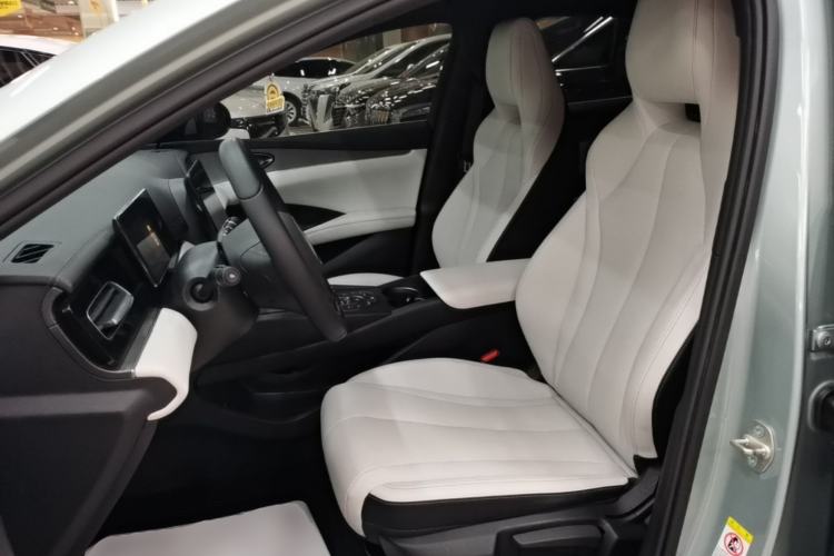 Used BYD Seal 06 New Energy 2024 DM-i 80KM Luxury Model Left Front Seat