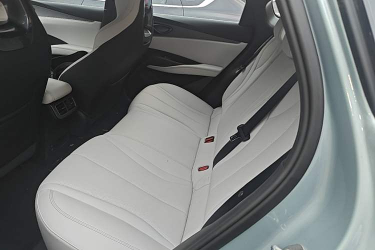 Used BYD Seal 06 New Energy 2024 DM-i 80KM Prestige Model Left Rear Seat