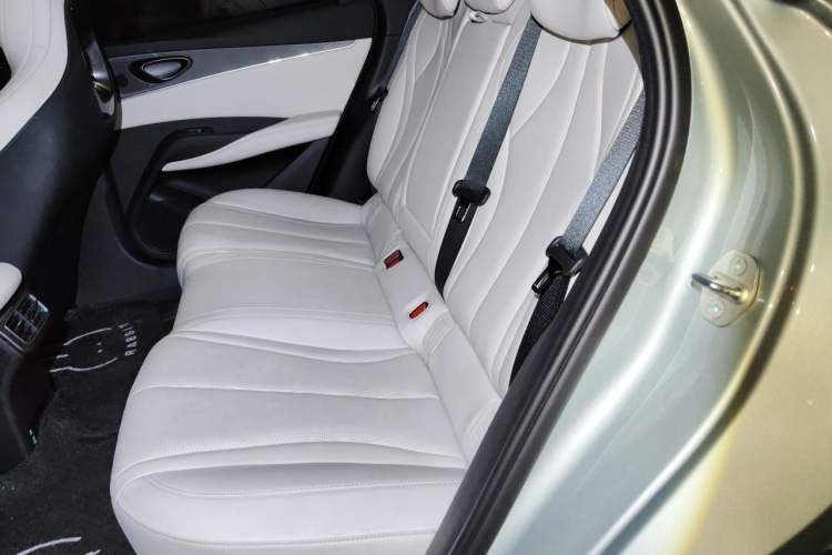 Used BYD Seal 06 New Energy 2024 DM-i 120KM Luxury Model Left Rear Seat