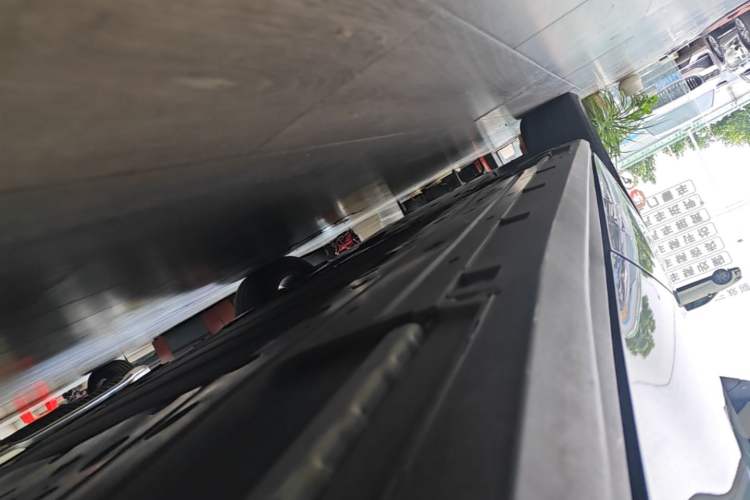 Used BYD Seal 06 New Energy 2024 DM-i 120KM Prestige Model Left Side Sill