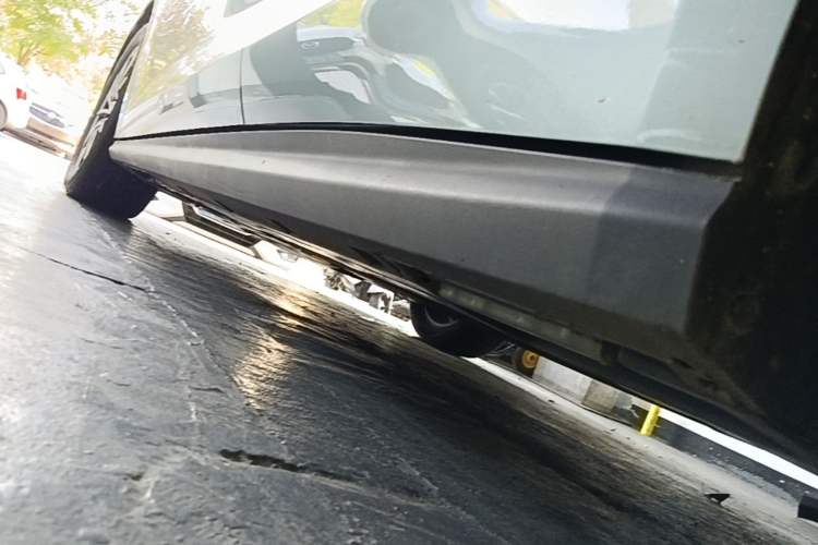 Used BYD Seal 06 New Energy 2024 DM-i 120KM Prestige Model Left Side Sill