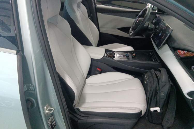 Used BYD Seal 06 New Energy 2024 DM-i 120KM Prestige Model Right Front Seat