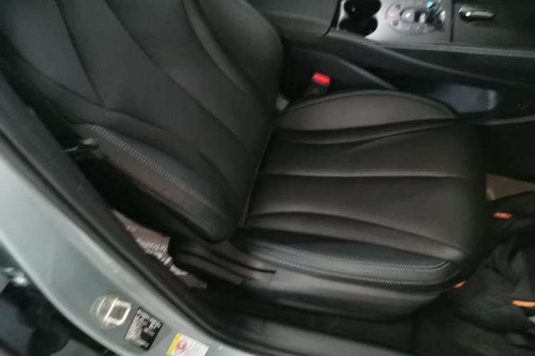 Used BYD Seal 06 New Energy 2024 DM-i 80KM Prestige Model Right Front Seat