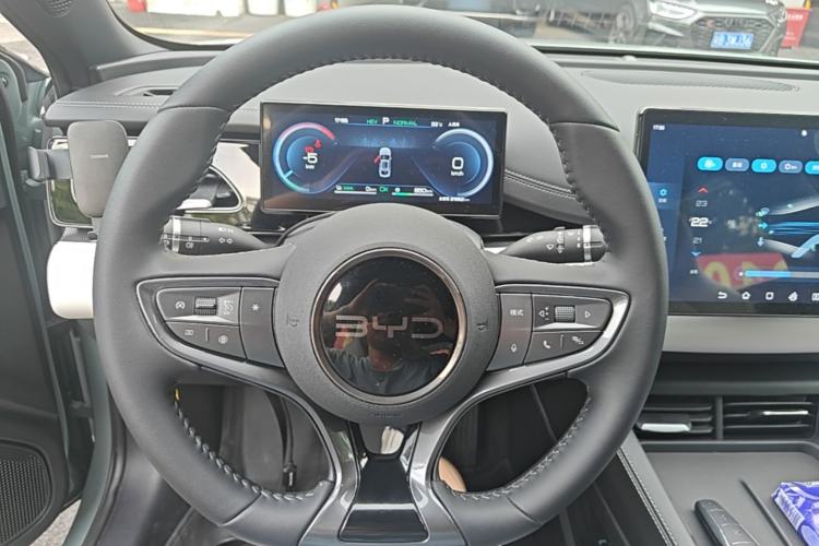 Used BYD Seal 06 New Energy 2024 DM-i 80KM Prestige Model Steering Wheel