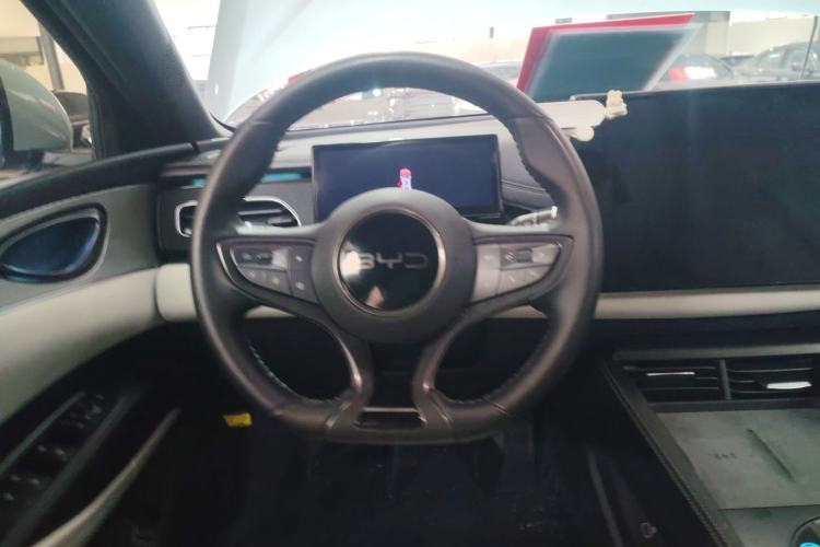Used BYD Seal 06 New Energy 2024 DM-i 120KM Flagship Model Steering Wheel