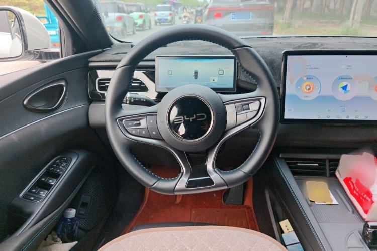Used BYD Seal 06 New Energy 2024 DM-i 120KM Luxury Model Steering Wheel
