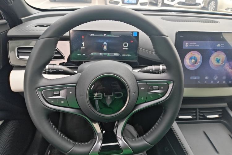 Used BYD Seal 06 New Energy 2024 DM-i 80KM Prestige Model Steering Wheel