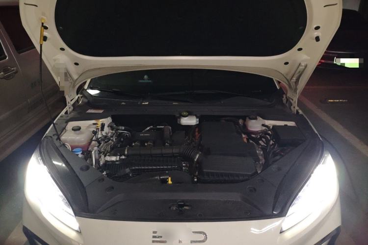 Used BYD Seal 06 New Energy 2024 DM-i 80KM Luxury Model Engine Bay