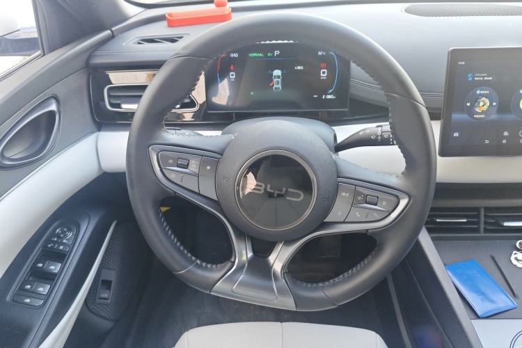Used BYD Seal 06 New Energy 2024 DM-i 80KM Luxury Model Steering Wheel