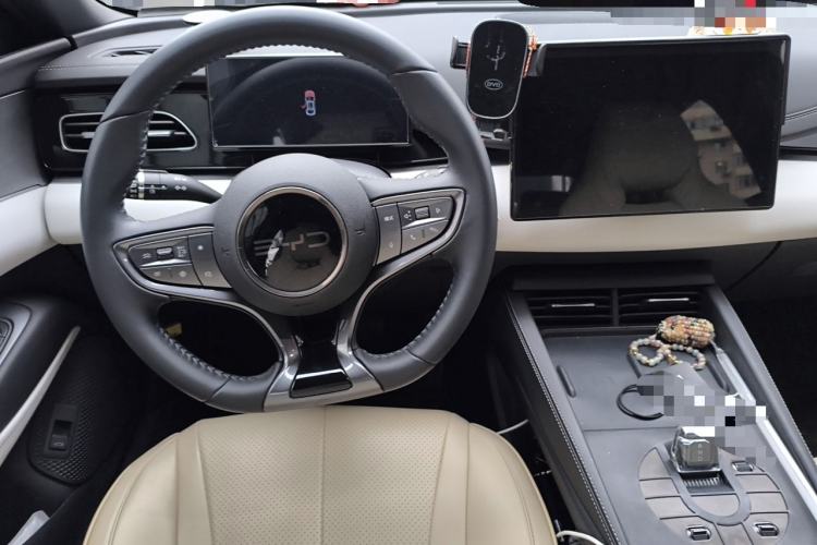 Used BYD Seal 06 New Energy 2024 DM-i 120KM Luxury Model Steering Wheel