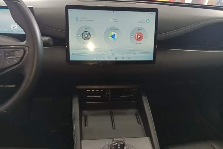 Used BYD Seal 06 New Energy 2024 DM-i 120KM Luxury Model Audio And AC Panel