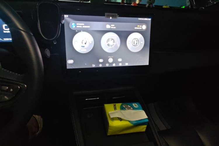 Used BYD Seal 06 New Energy 2024 DM-i 80KM Prestige Model Audio And AC Panel