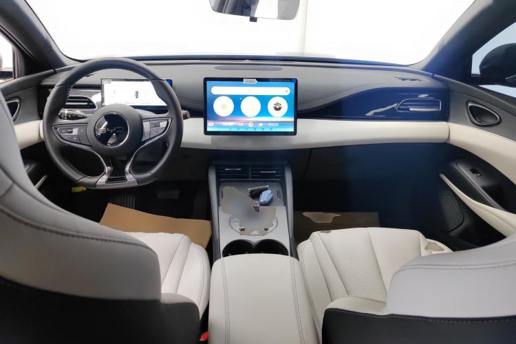 Used BYD Seal 06 New Energy 2024 DM-i 80KM Prestige Model Center Console