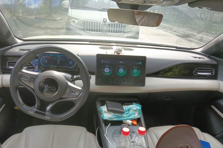 Used BYD Seal 06 New Energy 2024 DM-i 80KM Prestige Model Center Console