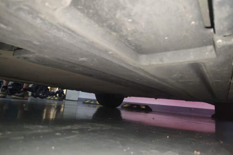 Used BYD Seal 06 New Energy 2024 DM-i 80KM Prestige Model Chassis Front Left