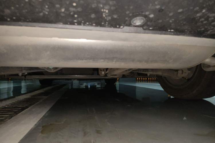 Used BYD Seal 06 New Energy 2024 DM-i 80KM Prestige Model Chassis Rear