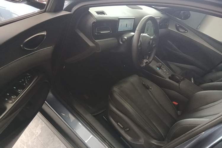 Used BYD Seal 06 New Energy 2024 DM-i 120KM Luxury Model Driver Seat