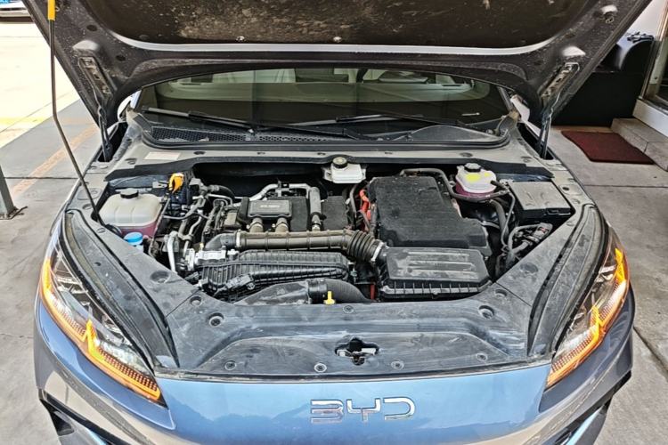 Used BYD Seal 06 New Energy 2024 DM-i 80KM Luxury Model Engine Bay