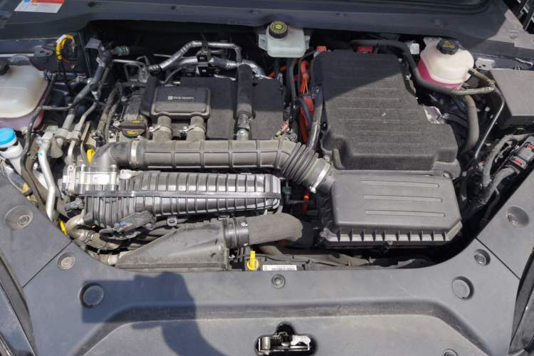 Used BYD Seal 06 New Energy 2024 DM-i 80KM Prestige Model Engine Bay