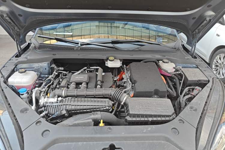 Used BYD Seal 06 New Energy 2024 DM-i 120KM Prestige Model Engine Bay
