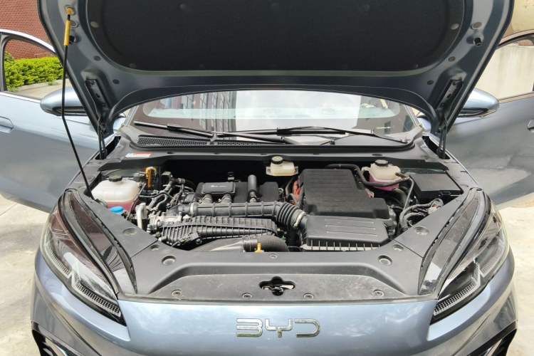 Used BYD Seal 06 New Energy 2024 DM-i 80KM Prestige Model Engine Bay