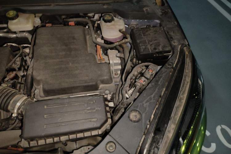 Used BYD Seal 06 New Energy 2024 DM-i 80KM Prestige Model Engine Bay Left