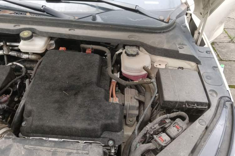 Used BYD Seal 06 New Energy 2024 DM-i 80KM Prestige Model Engine Bay Left