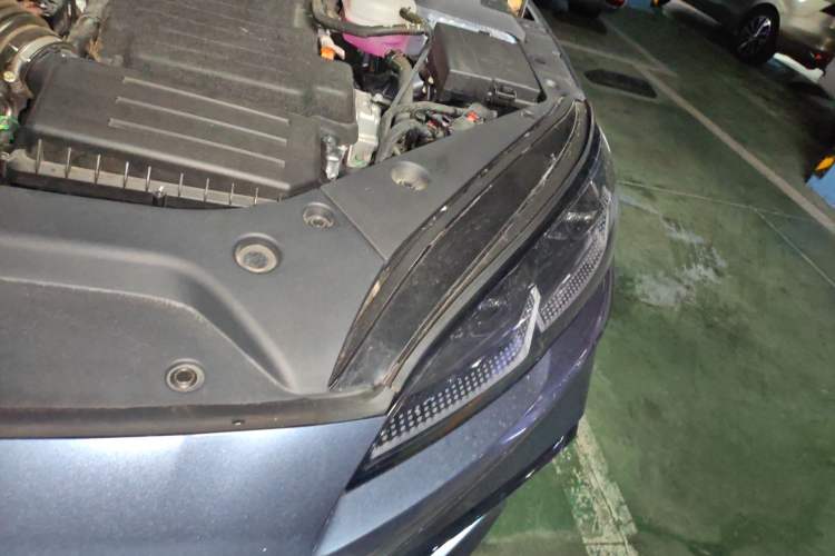 Used BYD Seal 06 New Energy 2024 DM-i 80KM Prestige Model Engine Bay Left