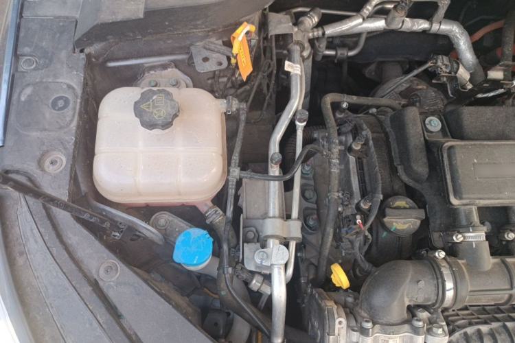 Used BYD Seal 06 New Energy 2024 DM-i 80KM Luxury Model Engine Bay Right