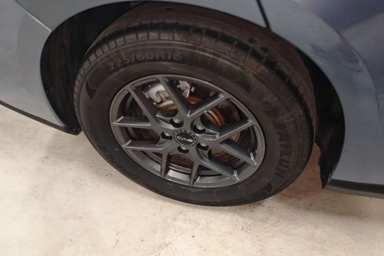 Used BYD Seal 06 New Energy 2024 DM-i 80KM Luxury Model Exterior 2