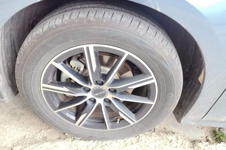 Used BYD Seal 06 New Energy 2024 DM-i 80KM Prestige Model Exterior 2