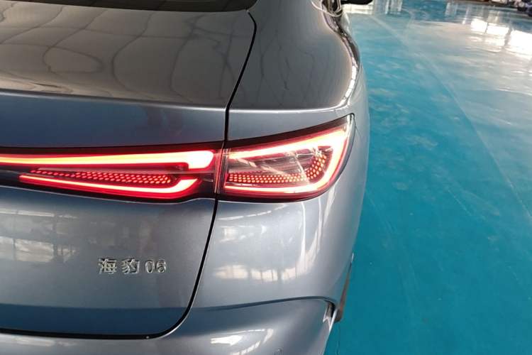 Used BYD Seal 06 New Energy 2024 DM-i 80KM Luxury Model Exterior 3