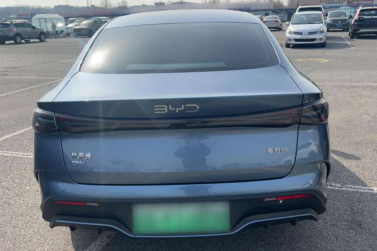 Used BYD Seal 06 New Energy 2024 DM-i 80KM Luxury Model Exterior 3