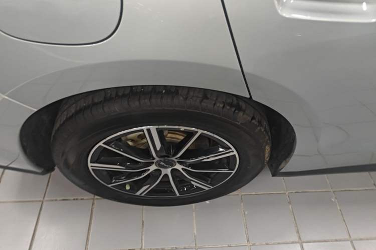 Used BYD Seal 06 New Energy 2024 DM-i 120KM Luxury Model Exterior 5