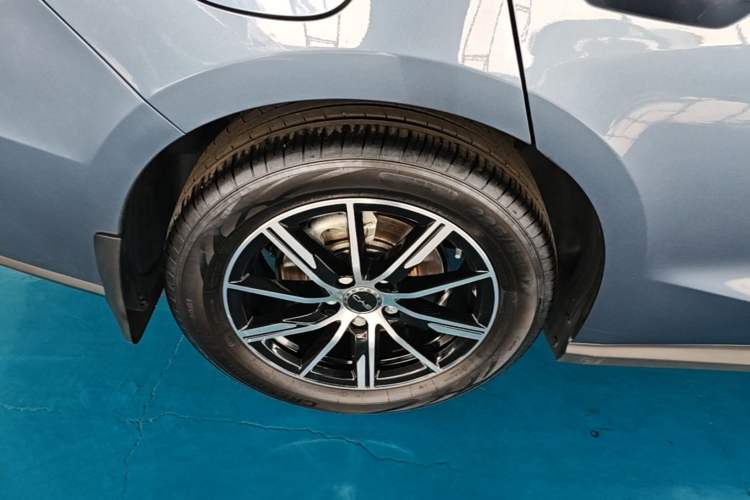 Used BYD Seal 06 New Energy 2024 DM-i 80KM Luxury Model Exterior 5