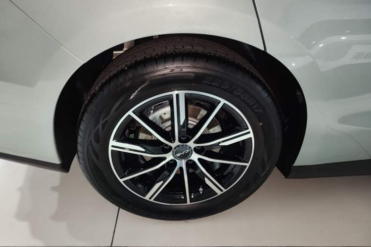 Used BYD Seal 06 New Energy 2024 DM-i 120KM Luxury Model Exterior 5
