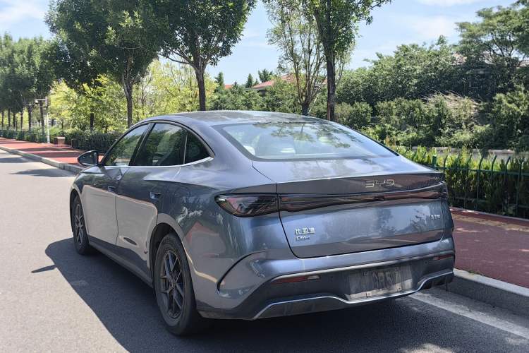 Used BYD Seal 06 New Energy 2024 DM-i 80KM Luxury Model Exterior 7
