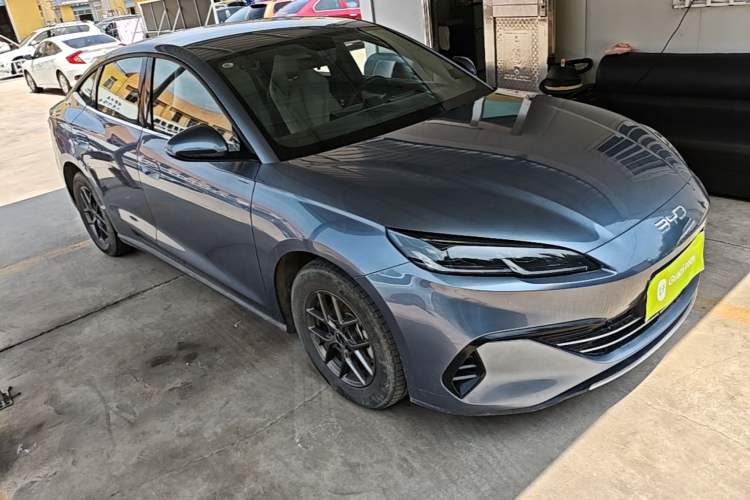 Used BYD Seal 06 New Energy 2024 DM-i 80KM Luxury Model Front Right 45 Deg