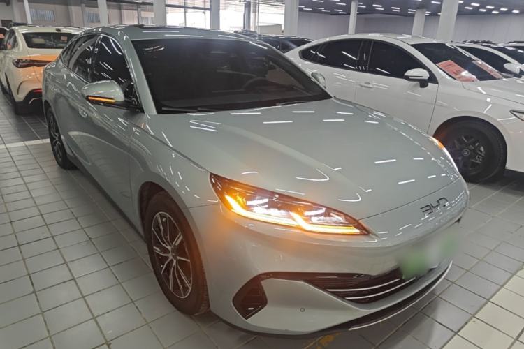 Used BYD Seal 06 New Energy 2024 DM-i 120KM Luxury Model Front Right 45 Deg