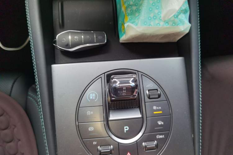 Used BYD Seal 06 New Energy 2024 DM-i 80KM Prestige Model Gear Lever