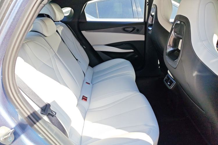 Used BYD Seal 06 New Energy 2024 DM-i 80KM Prestige Model Interior 1