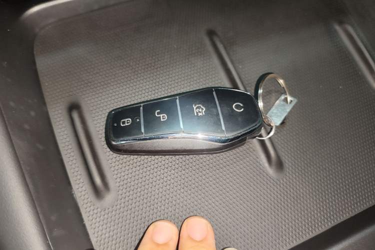 Used BYD Seal 06 New Energy 2024 DM-i 120KM Luxury Model Interior 1