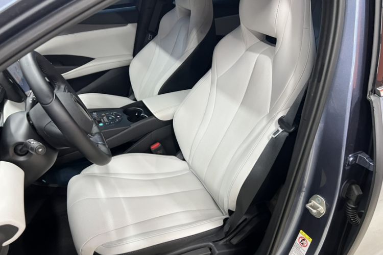 Used BYD Seal 06 New Energy 2024 DM-i 80KM Luxury Model Interior 2