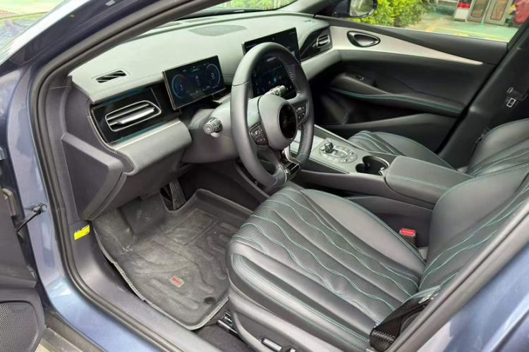 Used BYD Seal 06 New Energy 2024 DM-i 80KM Prestige Model Interior 2