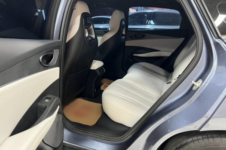 Used BYD Seal 06 New Energy 2024 DM-i 80KM Luxury Model Interior 3